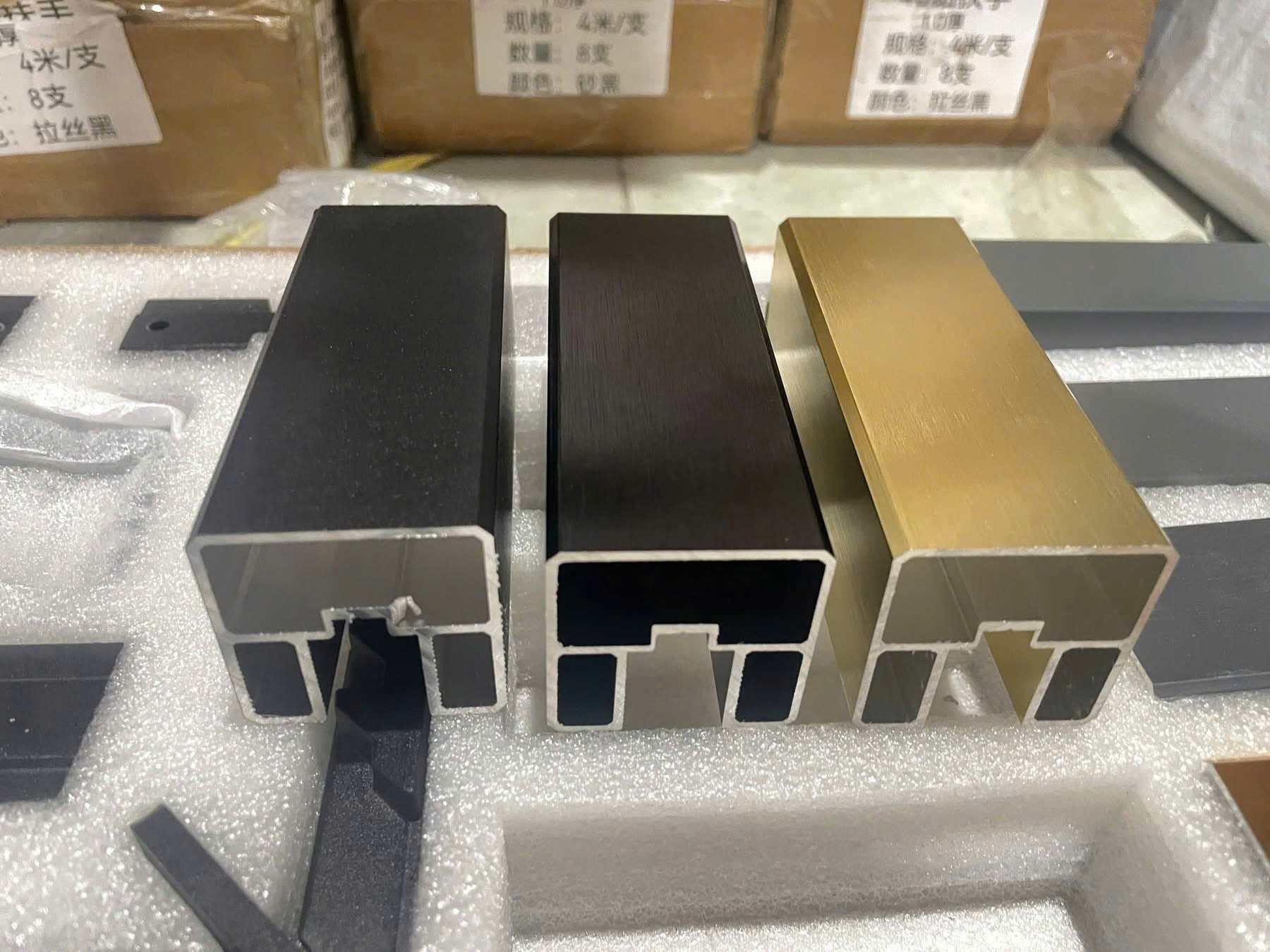 Tay-vin-go-cau-thang---Mau-6